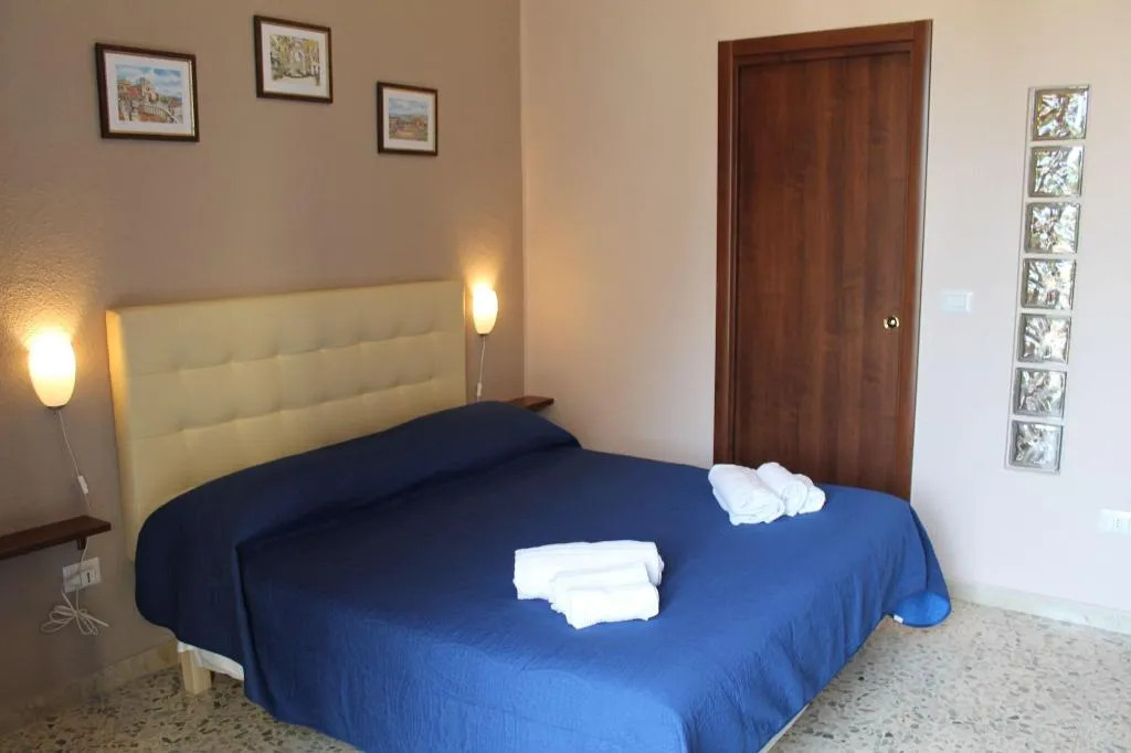 Room, B&B Melany, Taormina