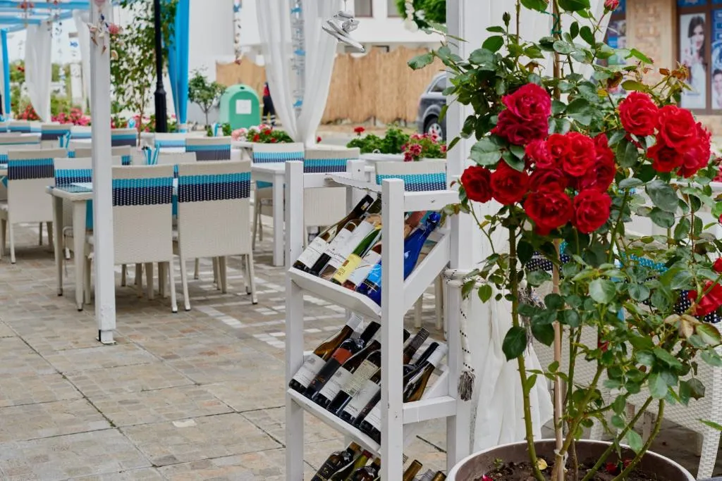 Restaurant, Rose Gardens Boutique, Bourgas
