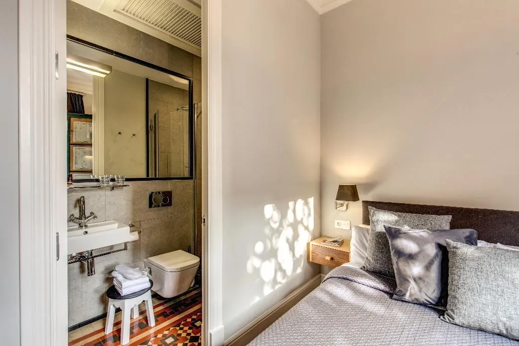 DOUBLE WITH BALCONY Room, We Boutique Hotel, Barcelona