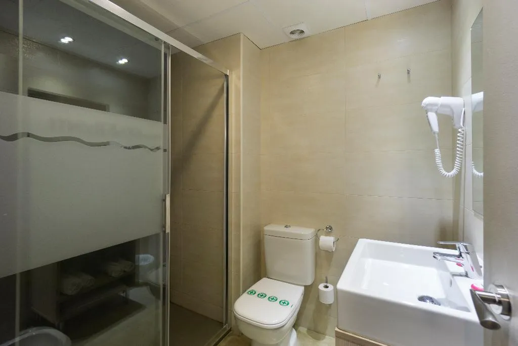 STUDIO CAPACITY 2 Room, Medplaya Esmeraldas, Costa Brava