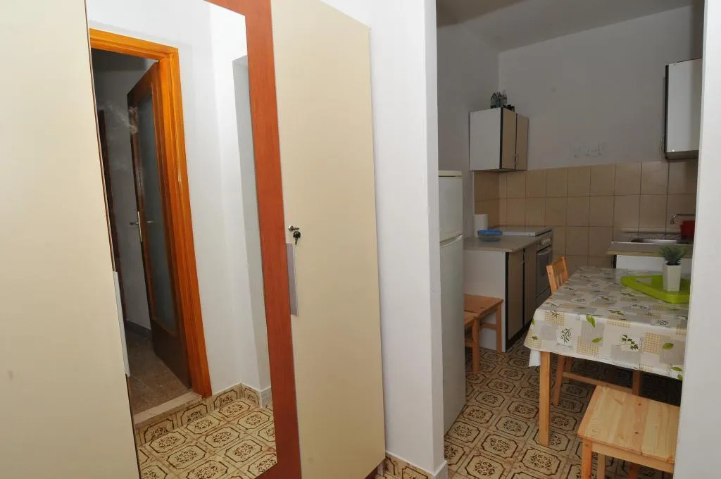 APARTMENT GARDEN VIEW WITH BALCONY Room, Apartments Marin, Dubrovnik