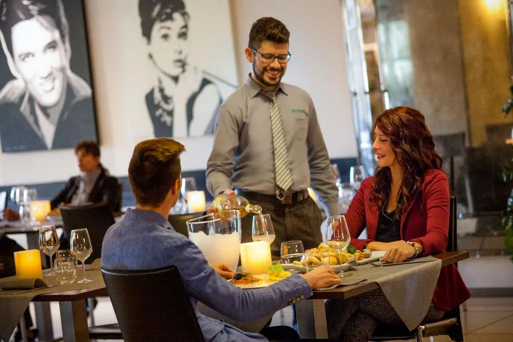 Restaurant, Just Hotel Lomazzo Fiera, Milan
