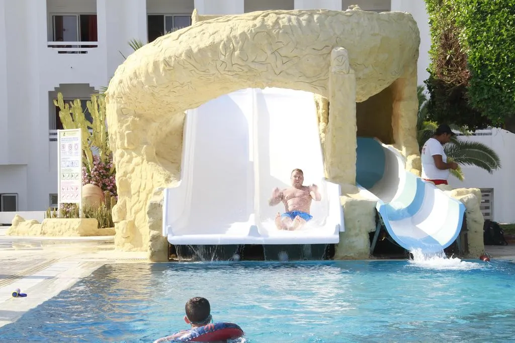 Pool, Thapsus Beach Resort, Tunisia