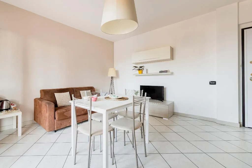 APARTMENT ONE BEDROOM ONE BATHROOM Room, HQ Aparthotel Milano Inn – Smart Suites, Milan