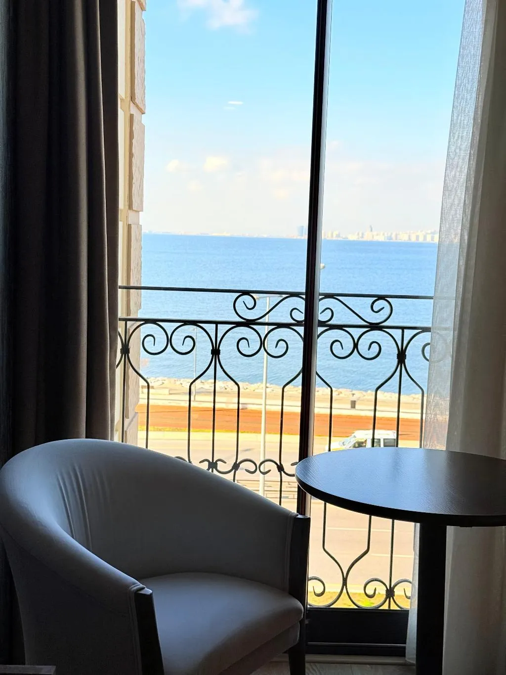 TWIN DELUXE TWO BEDS Room, The Yali Konak Hotel Izmir, Izmir