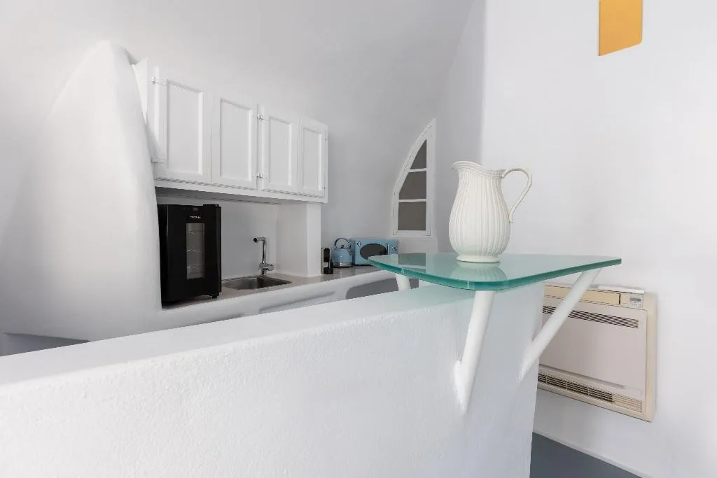 SUITE SUPERIOR Room, Heavens Edge by Mr and Mrs White, Santorini
