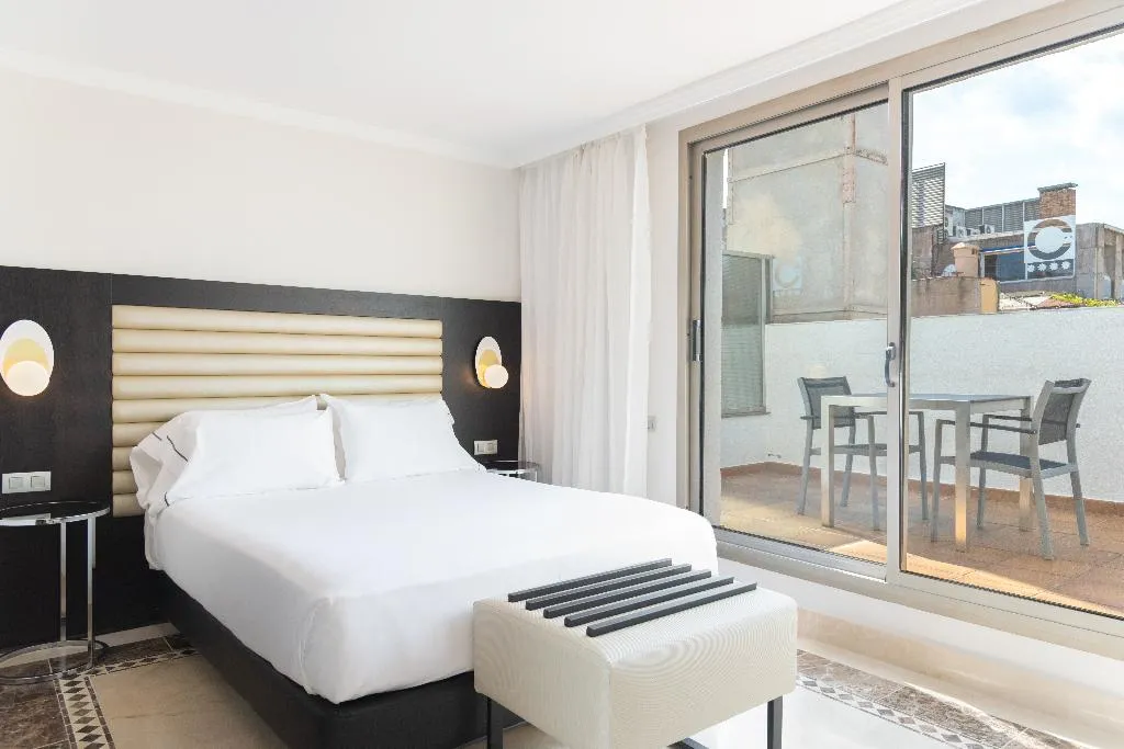DOUBLE WITH TERRACE Room, Eurostars Cristal Palace, Barcelona