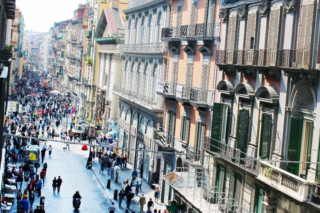 General view, Toledostop, Naples