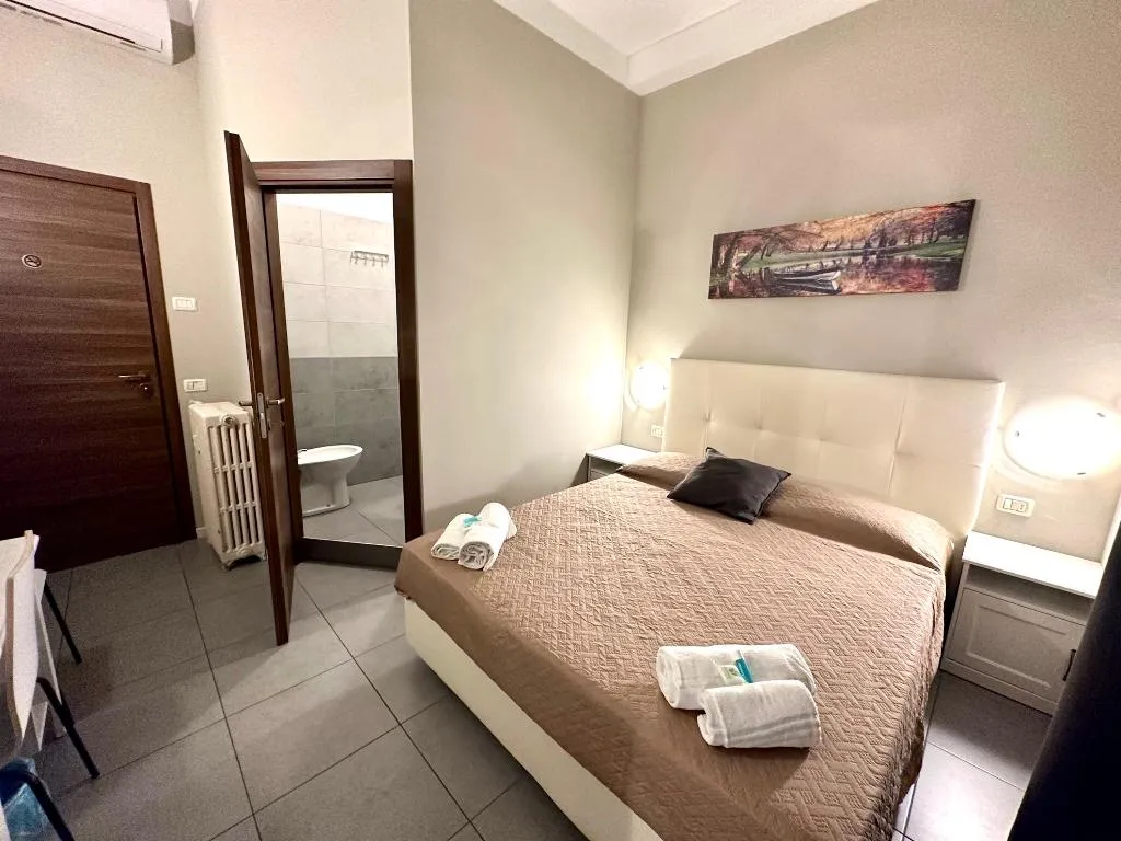 Room, Hotel Golden Milano, Milan