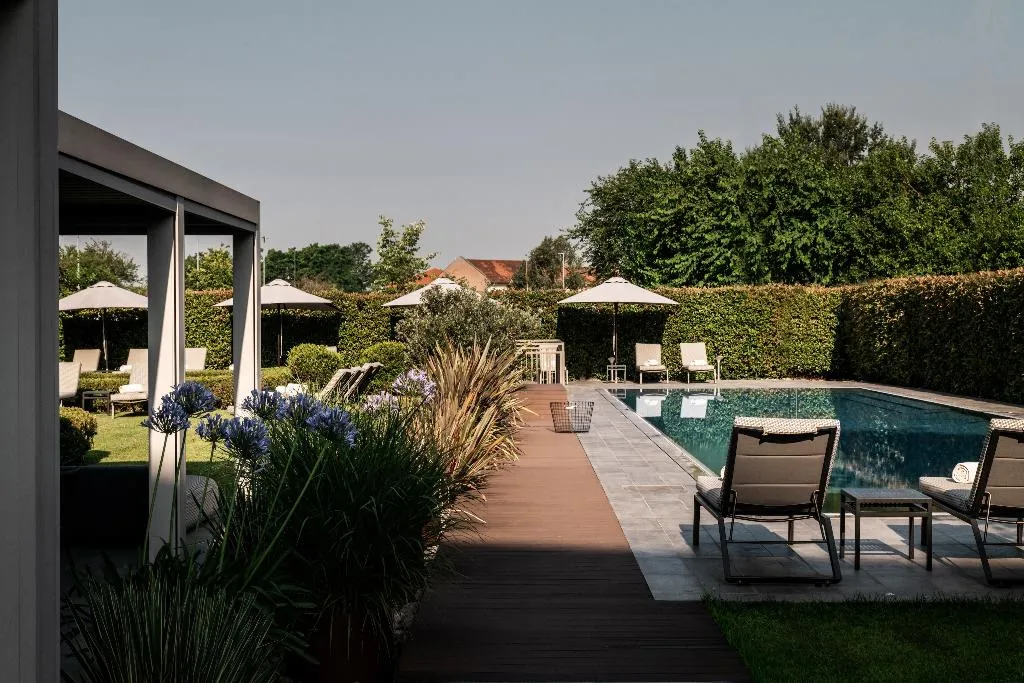 Pool, Litta Palace, Milan