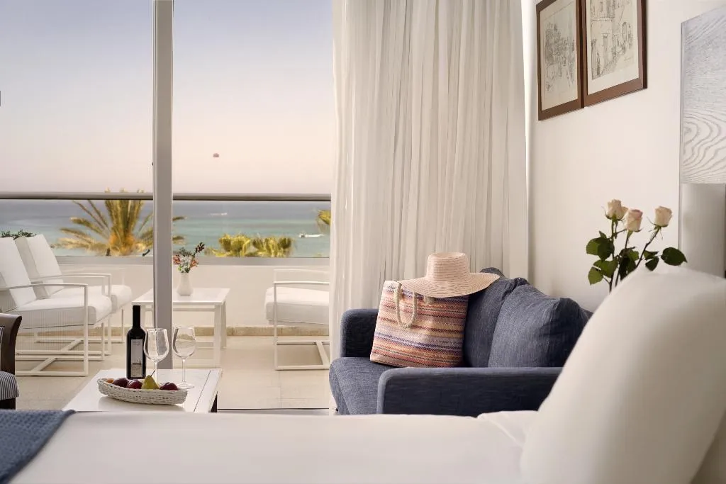 FAMILY ROOM SEA VIEW Room, Grecian Sands, Cyprus