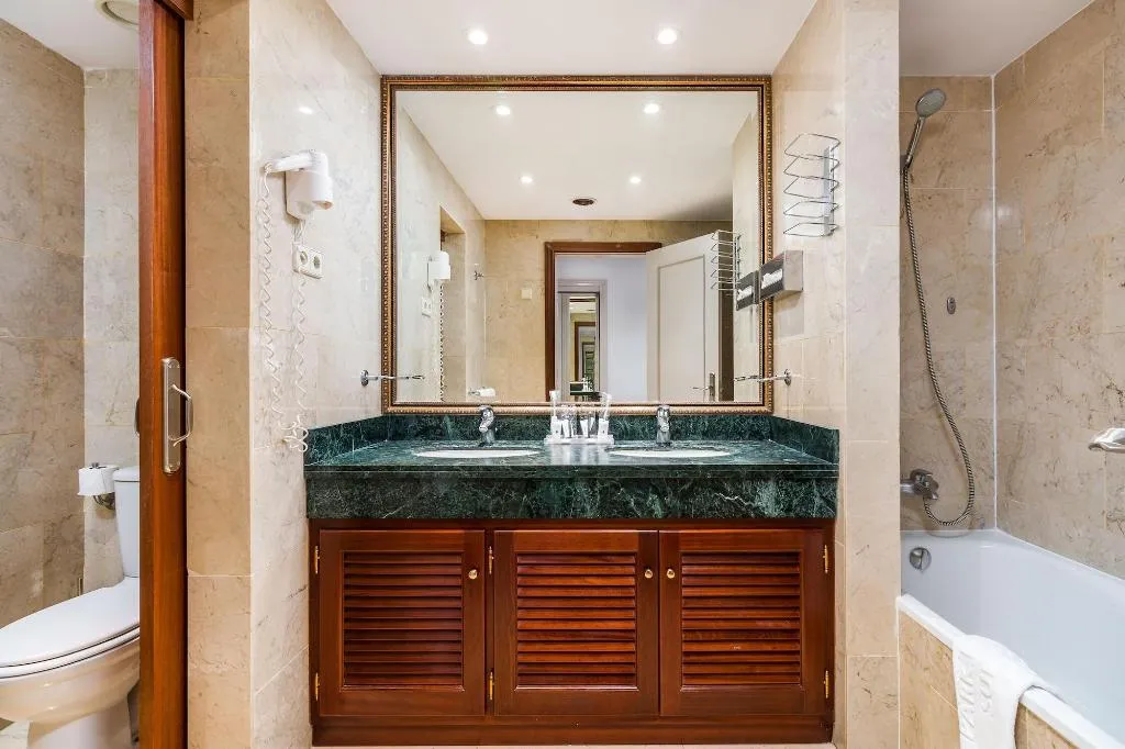 Room, B51 Boutique Hotel Puerto Banus, Costa Del Sol