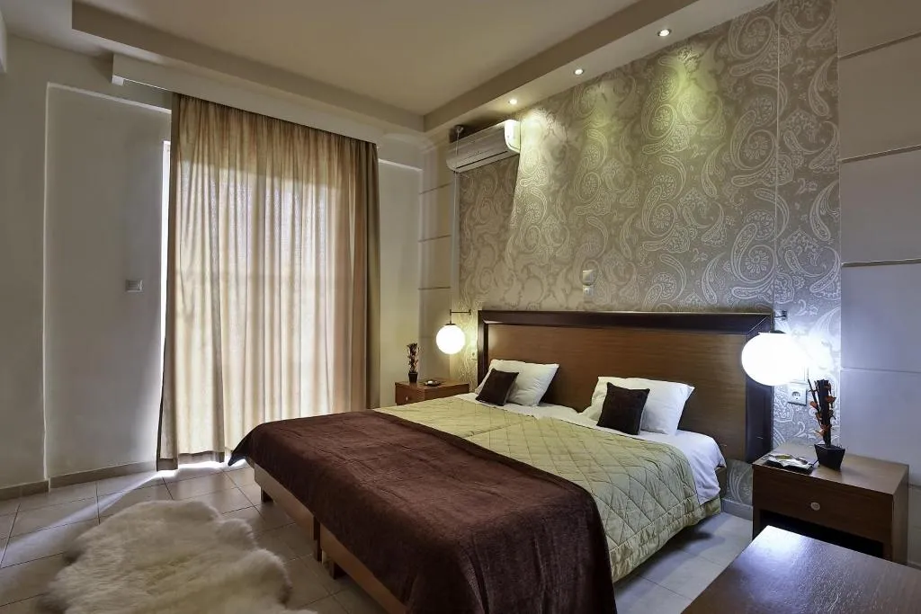 Room, Saint Amon, Rhodes