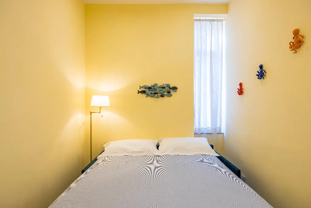 QUADRUPLE CLASSIC Room, La Casa Di Bruno, Naples