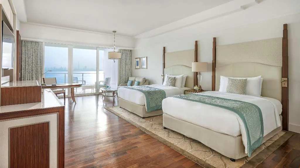 DOUBLE DELUXE TWO QUEEN BEDS Room, Waldorf Astoria Dubai Palm Jumeirah, Dubai