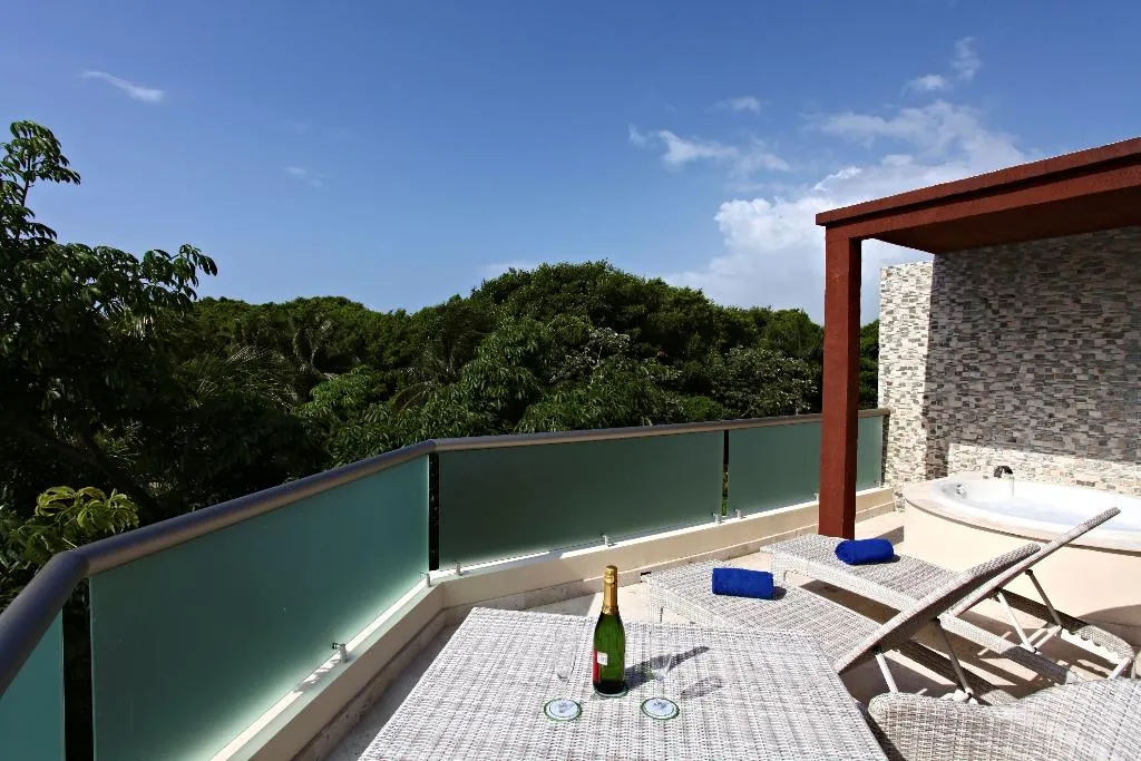 DOUBLE BUSINESS Room, Sandos Caracol Nature Resort & Water Park All Incl, Playa Del Carmen