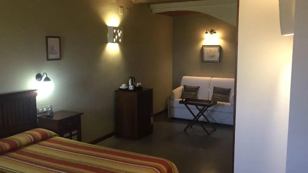 Room, Muralleta, Valencia