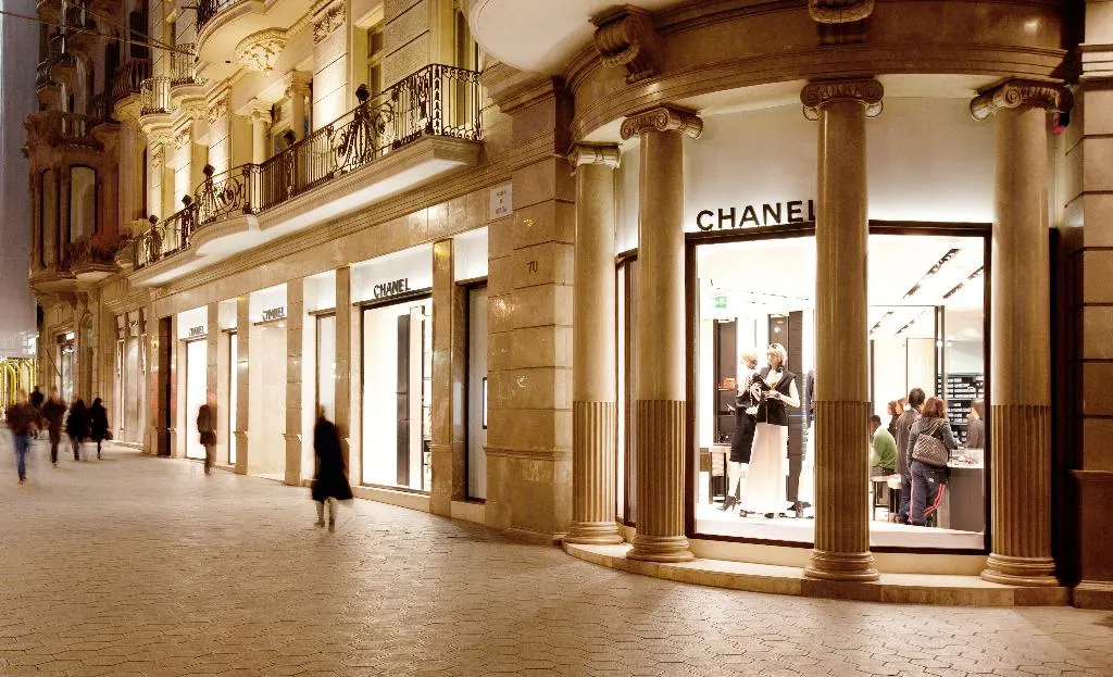 Sports and Entertainment, Onix Rambla, Barcelona