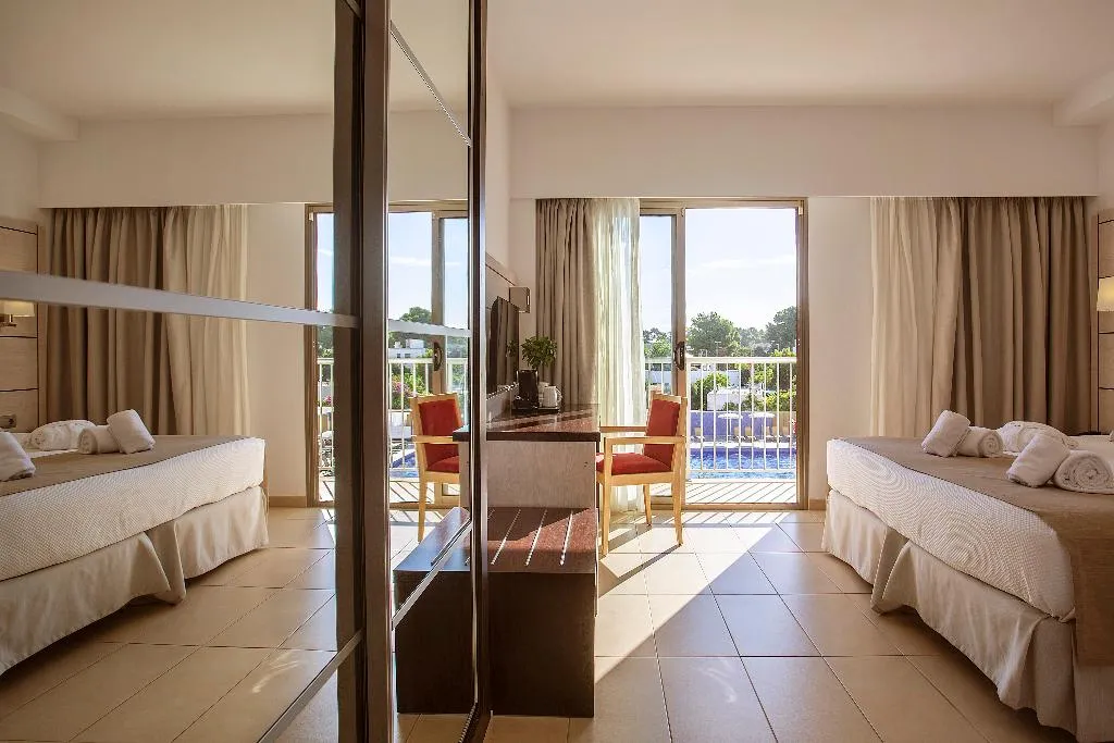 Double or Twin DELUXE POOL VIEW Room, Hotel Puchet Ibiza, Ibiza