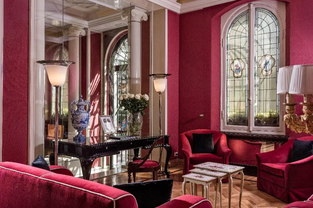 Lobby, Regency, Florence
