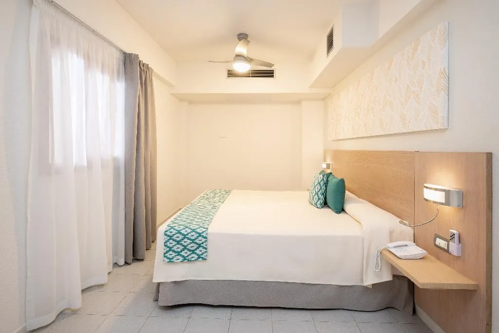 FAMILY ROOM PREMIUM Room, Tagoro Family and Fun Costa Adeje, Tenerife