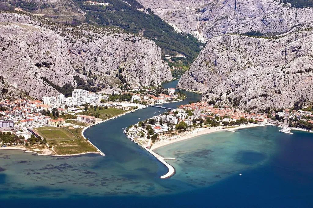 General view, Hotel Nestos, Split