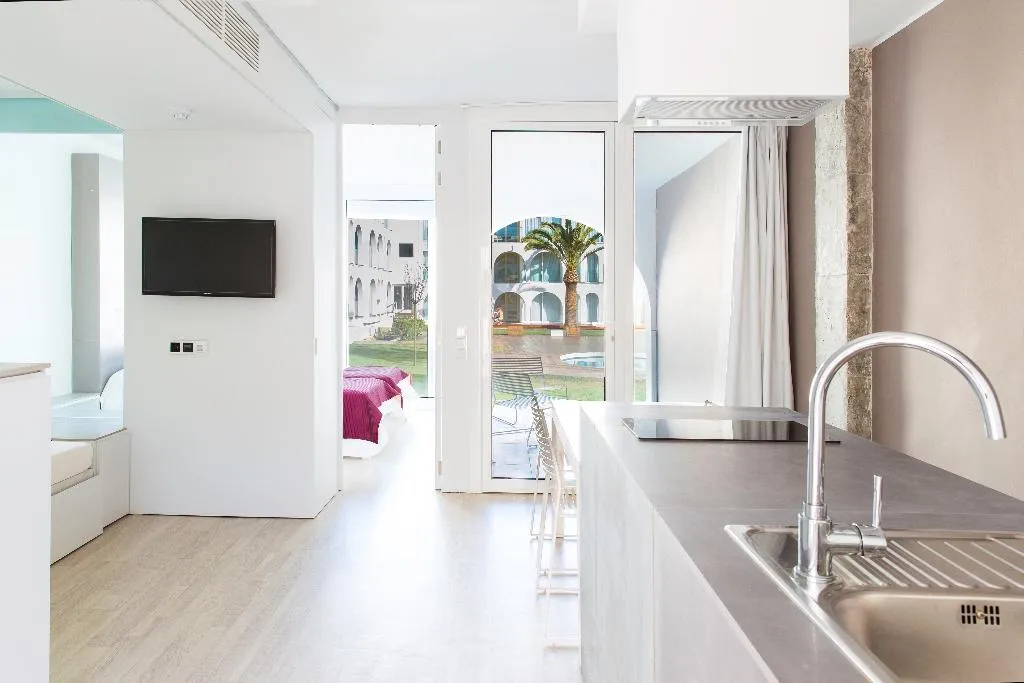 APARTMENT PREMIUM Room, Ebano Hotel Apartments & Spa, Ibiza