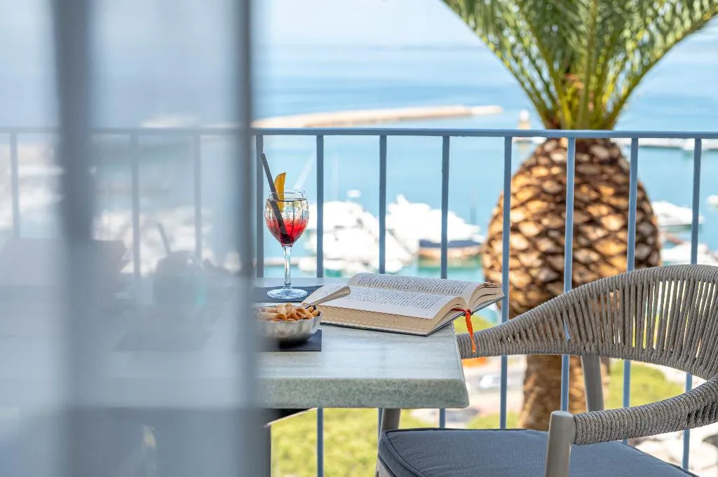 Terrace, Terme Gran Paradiso Hotel, Naples