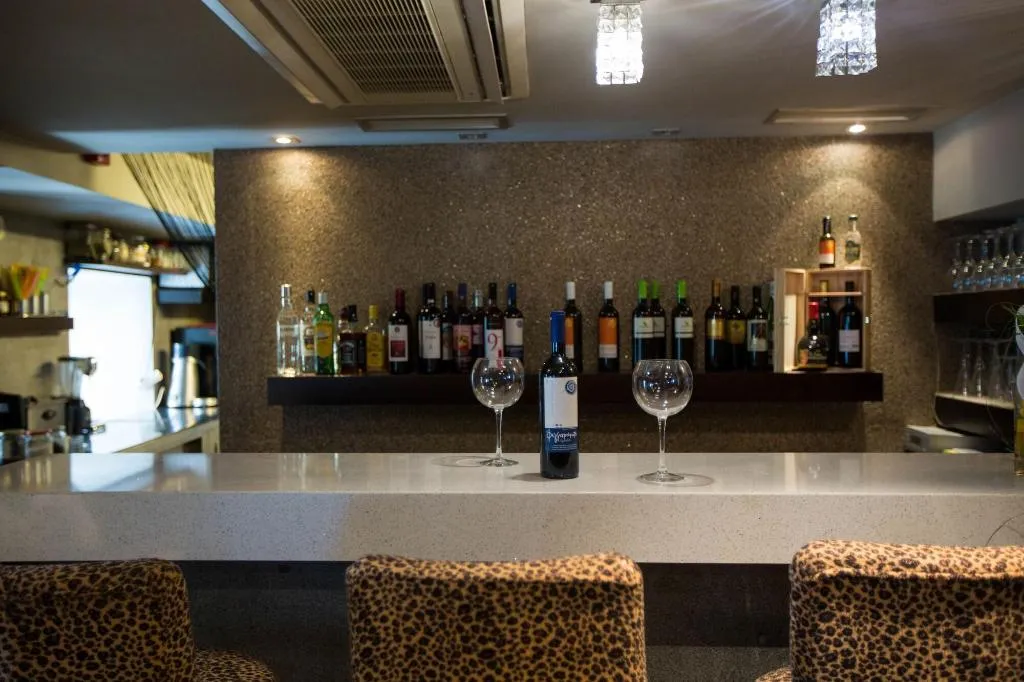 Bar, Aion Luxury Hotel, Kalamata