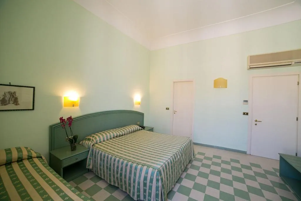 Room, Hotel Gran Bretagna, Catania