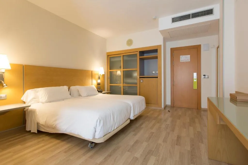 Room, ARTIEM Capri, Menorca