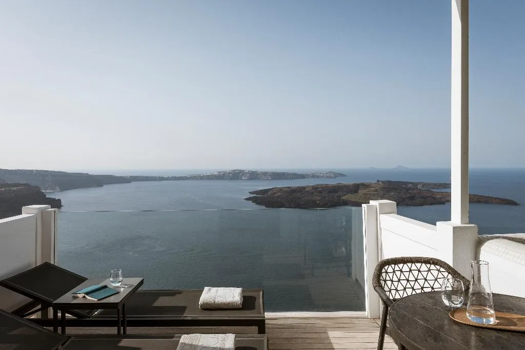 SUITE HONEYMOON Room, Aqua Luxury Suites, Santorini