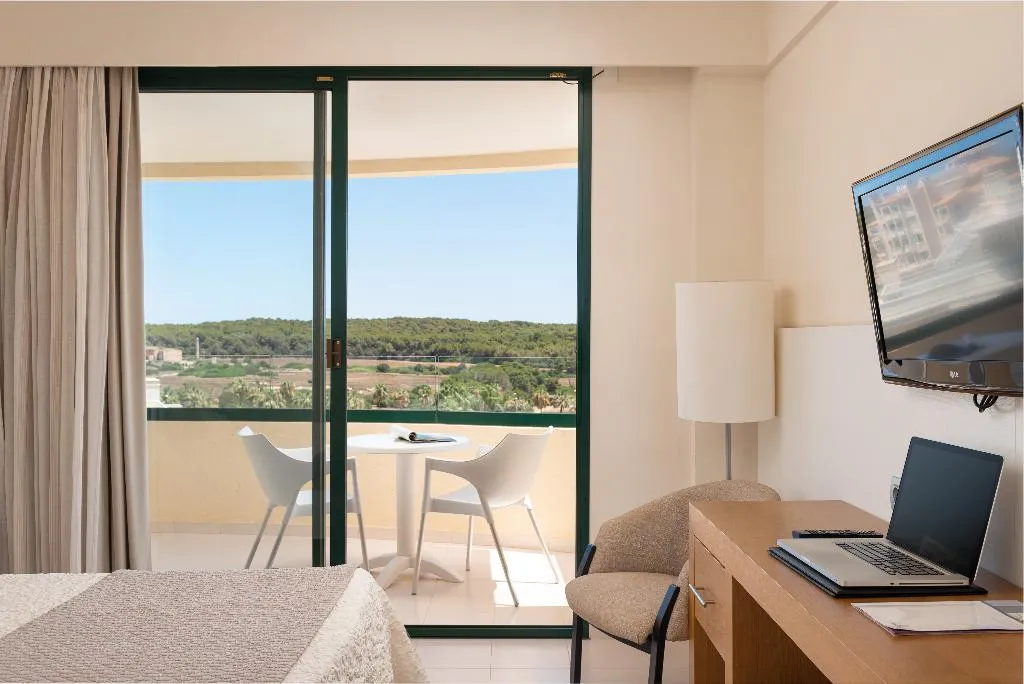 Double or Twin SIDE SEA VIEW WITH BALCONY Room, Welikehotel Marfil Playa, Majorca