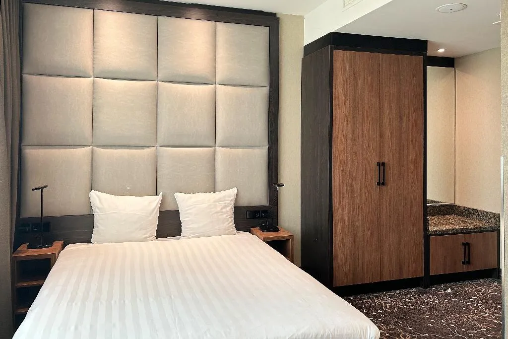 DOUBLE STANDARD Room, Hotel Levell, Amsterdam