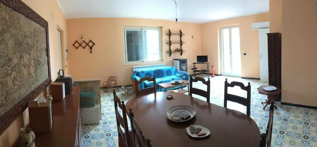 Room, B&B villa zia Febronia, Catania