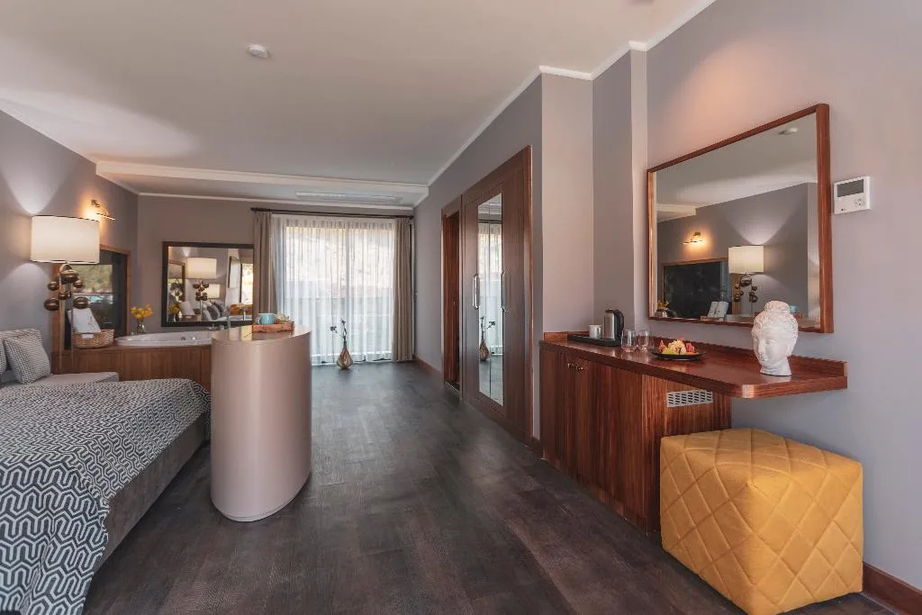 SUITE POOL VIEW Room, Orka Cove Penthouse & Suite, Dalaman