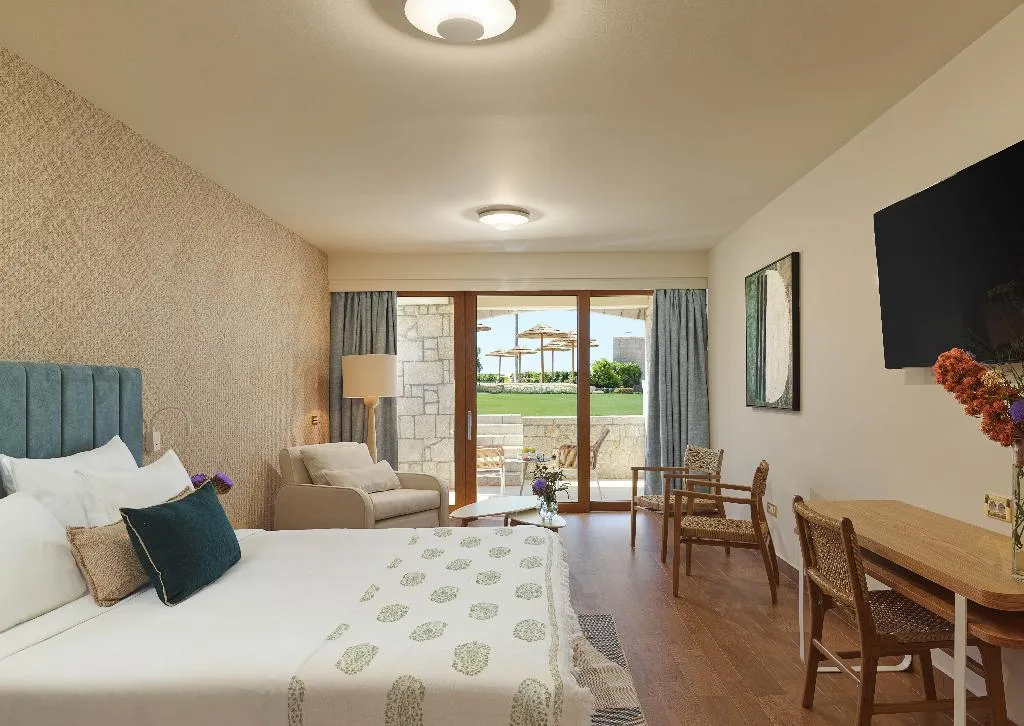 SUITE EXECUTIVE ONE BEDROOM Room, Seafos Luxury Resort & Spa, Kalamata