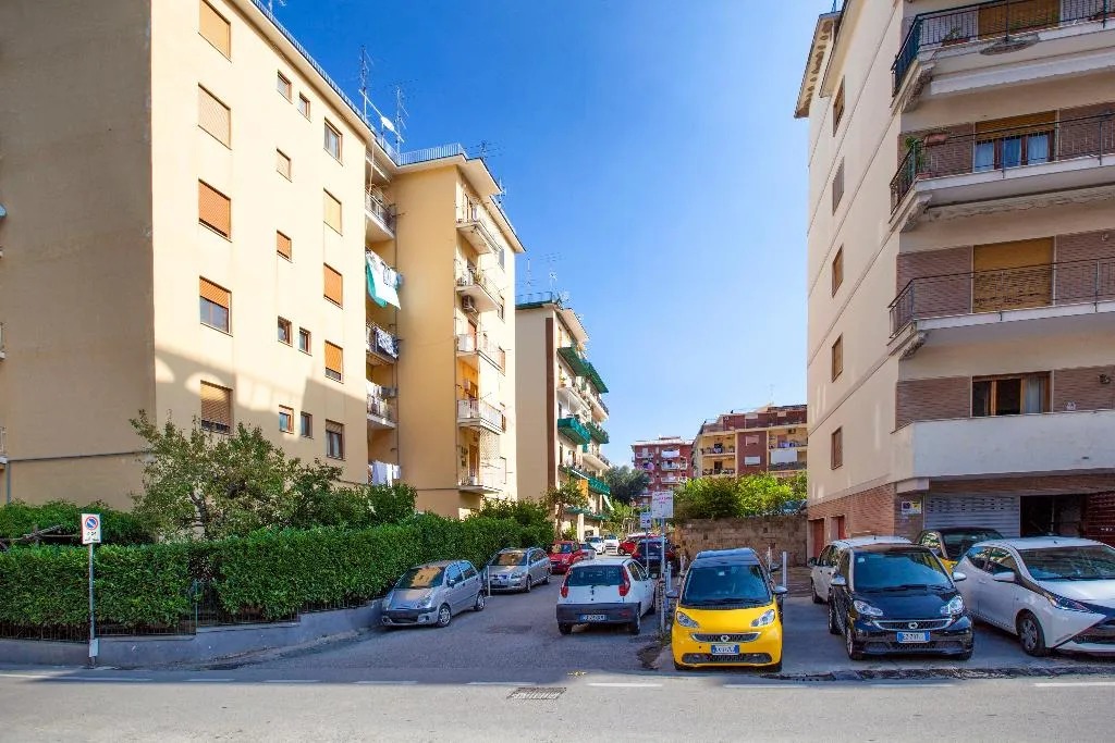 General view, Vhome, Naples