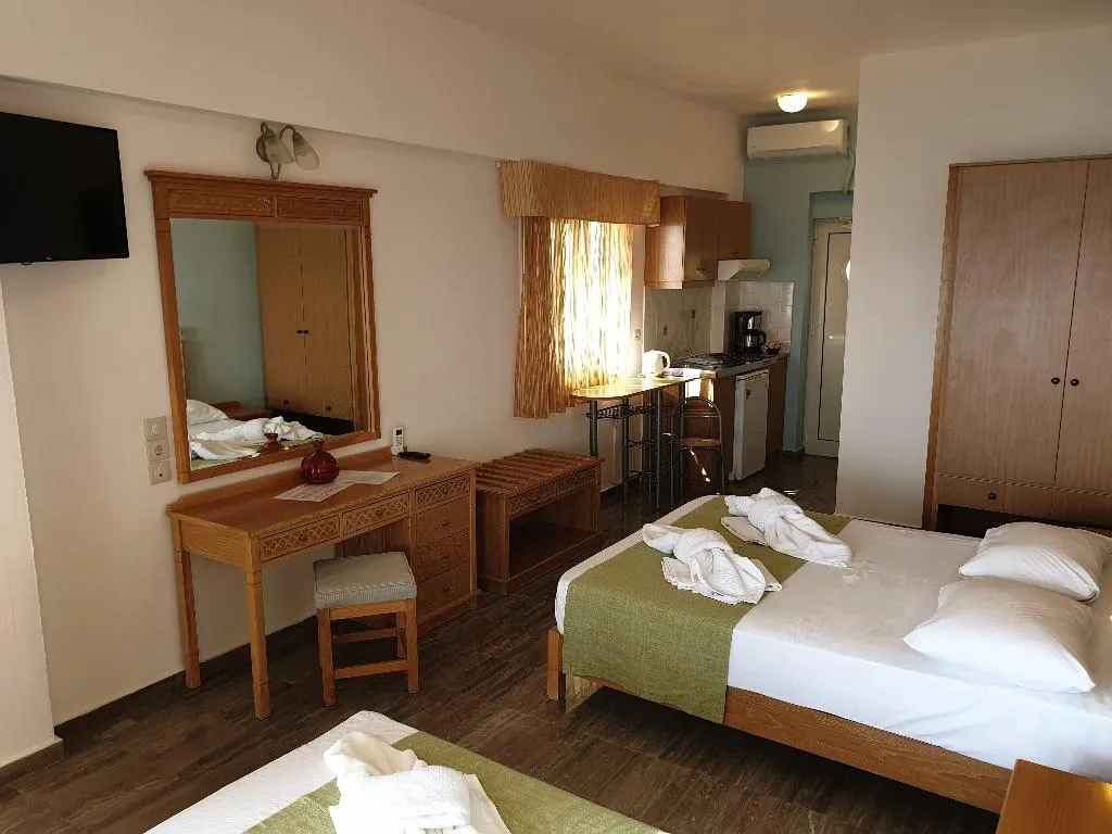 STUDIO SEA VIEW Room, Thalassa House Apartments, Crete