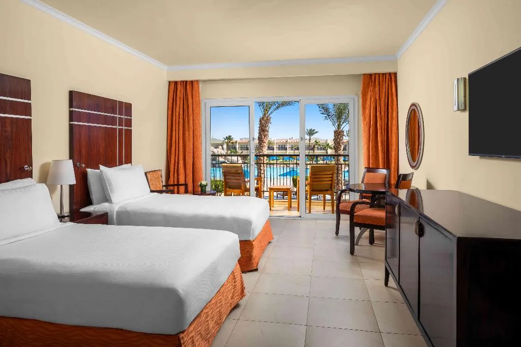 TWIN DELUXE POOL VIEW Room, DoubleTree by Hilton Sharm El Sheikh - Sharm Bay, Red Sea Riviera