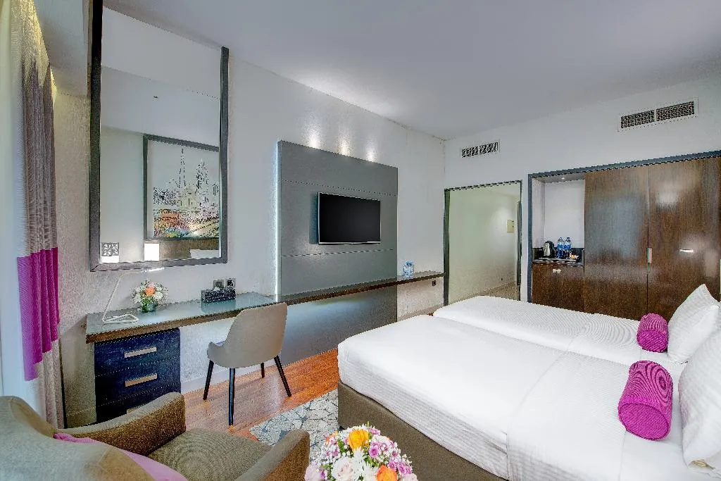 Double or Twin DELUXE Room, Howard Johnson Plaza by Wyndham Dubai Deira, Dubai