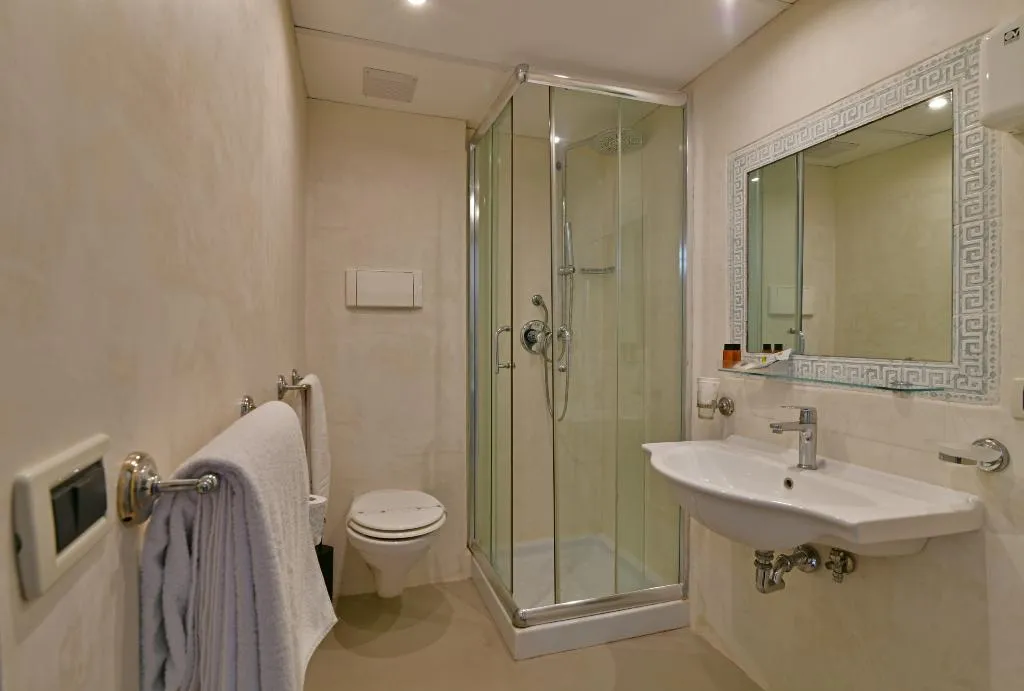 DOUBLE STANDARD Room, Villa Linda, Catania