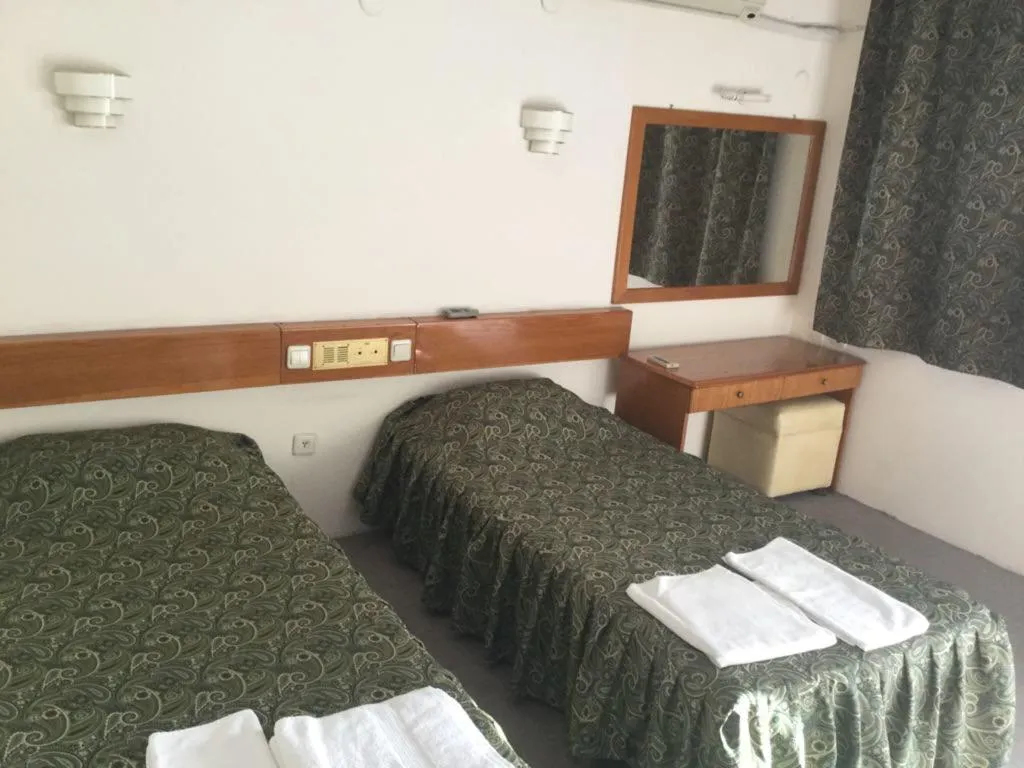 Room ONE BED Room, Dias, Izmir