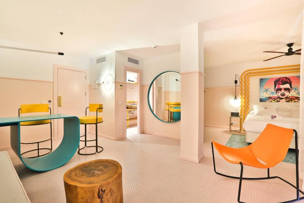 SUITE CAPACITY 2 Room, Paradiso Art Hotel, Ibiza