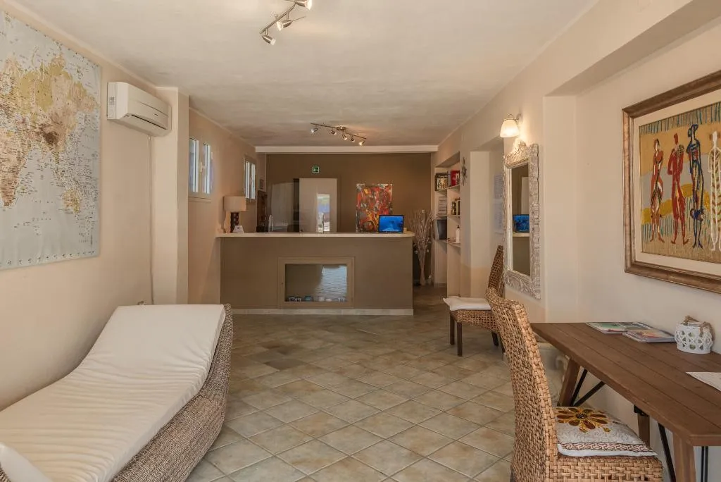 Lobby, Baia De Bahas Residence, Olbia