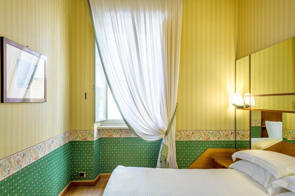 Room, Sant'Anna, Rome
