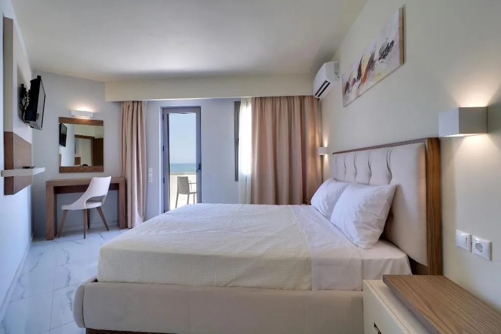SUITE SEA FRONT Room, Harmony Rethymno Beach, Crete