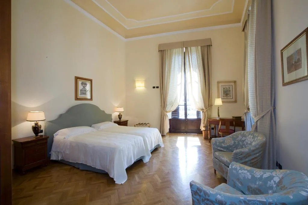 APARTMENT TWO BEDROOMS Room, Residence Palazzo Gamba, Florence