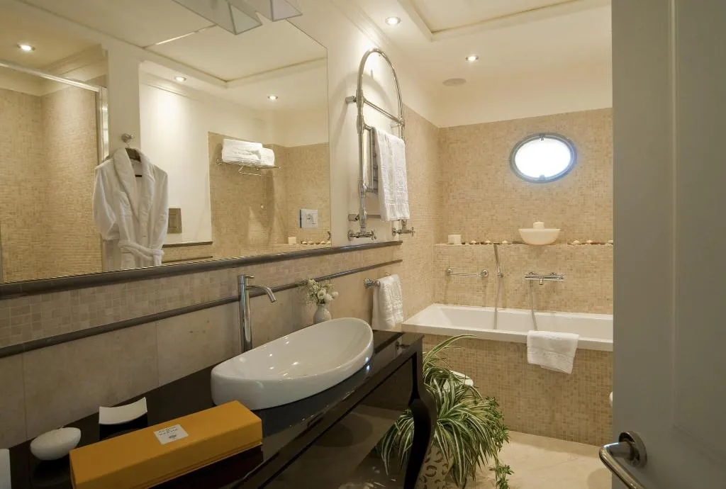 SUITE Presidential Room, Villa Athena, Catania