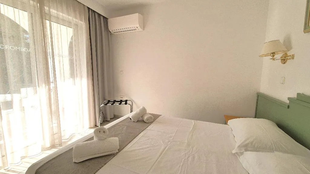 FAMILY ROOM CAPACITY 5 Room, Andromeda, Kos